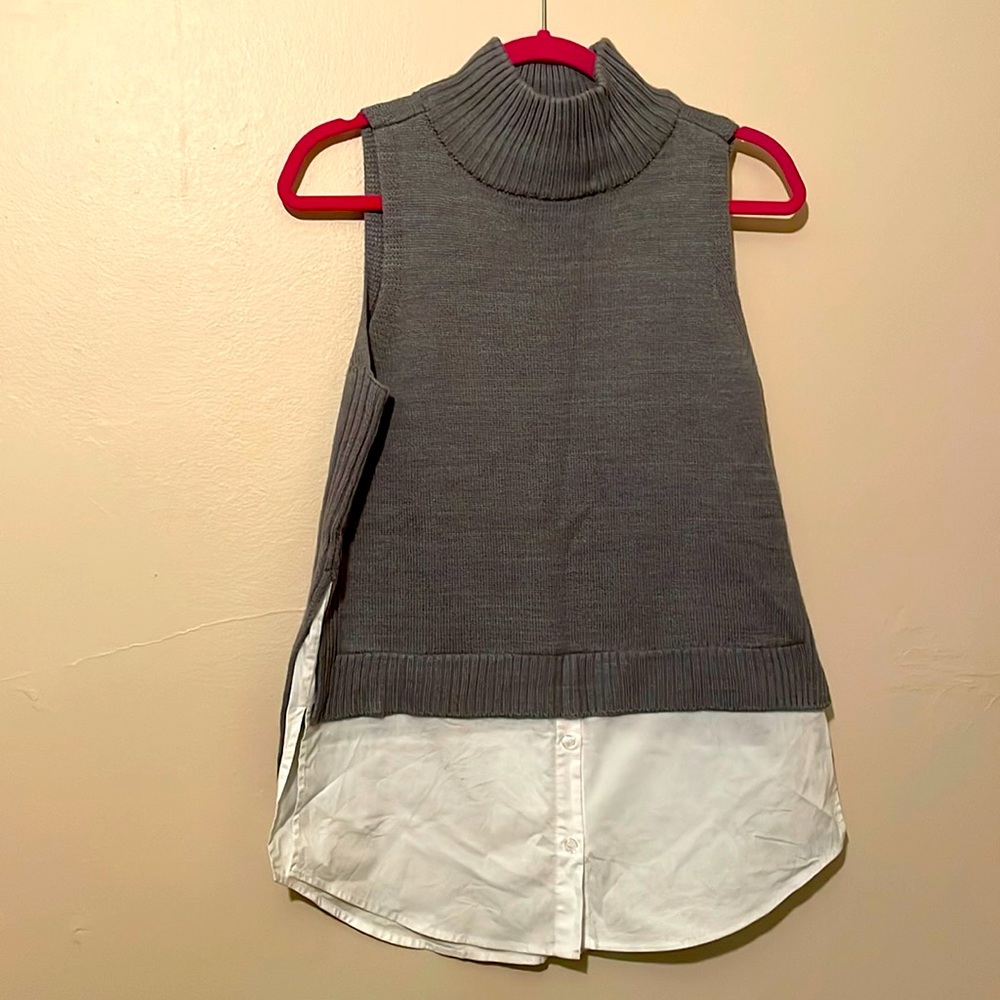 White House Black Market Sweater Vest